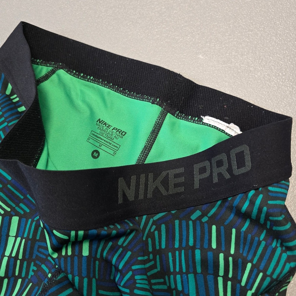 Nike Pro Womens M Cropped Leggings Green Blue Pattern Mesh Compression - Picture 9 of 9